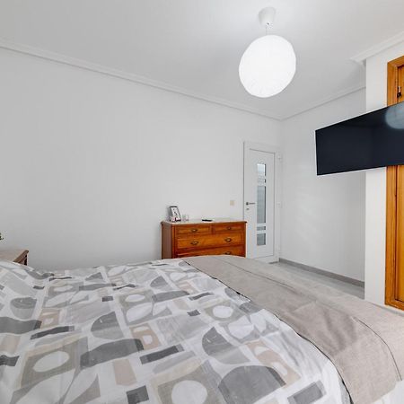 Cosy Apartment Near The Sea Torrevieja Exterior foto