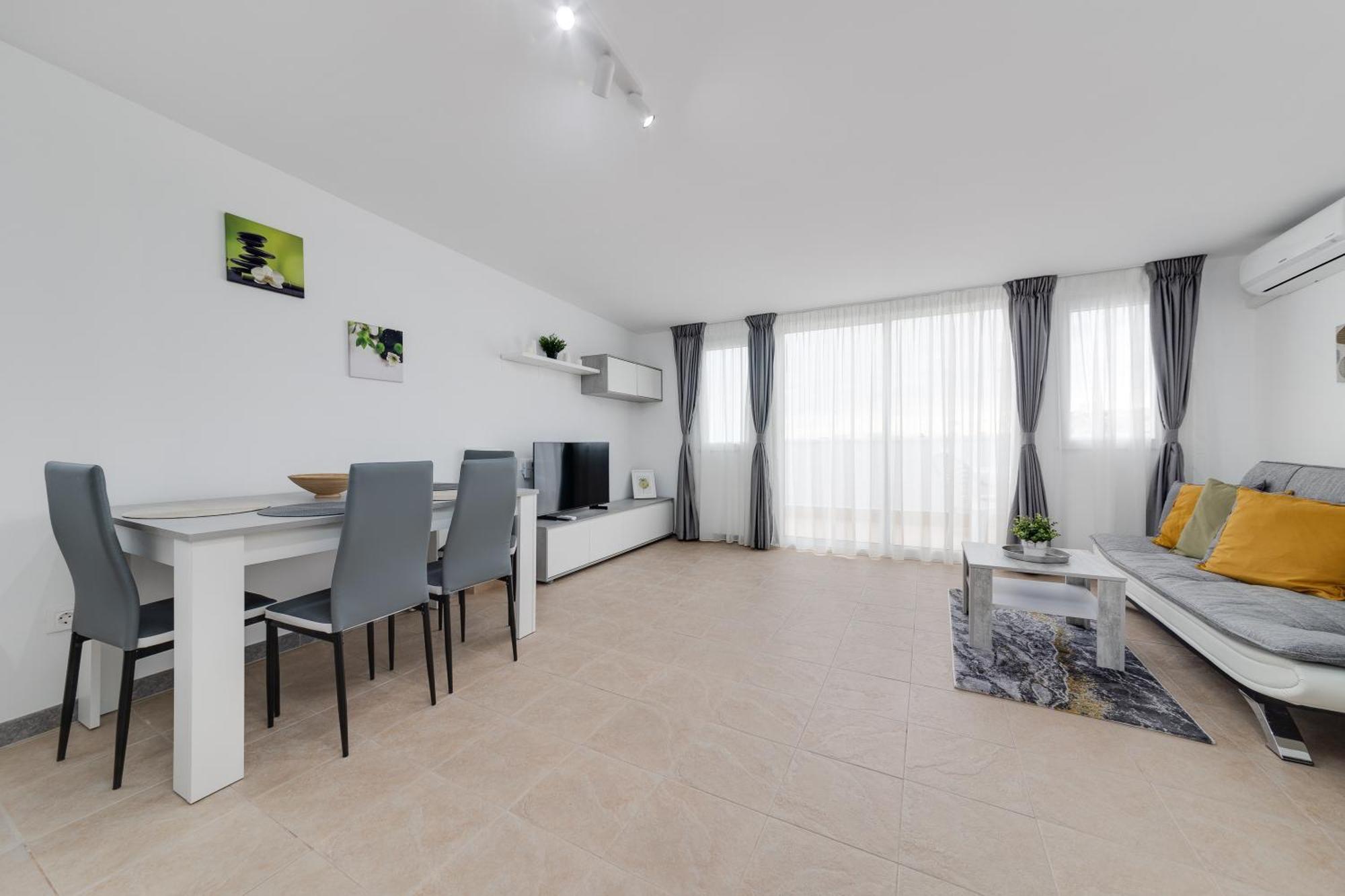 Cosy Apartment Near The Sea Torrevieja Exterior foto
